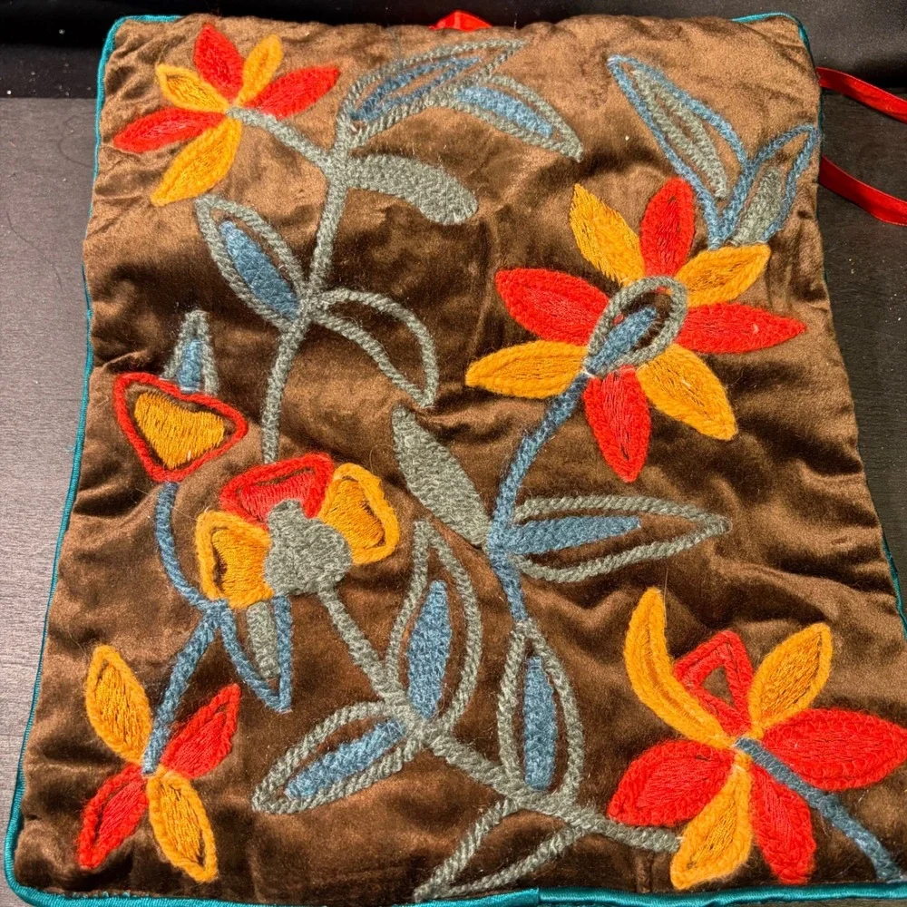 Vintage Brown Velvet Embroidered Floral Jewelry Roll Travel Organizer Case